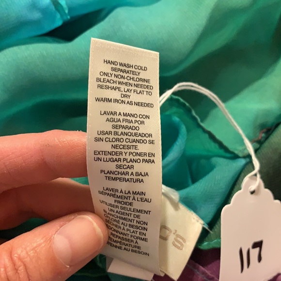 NWT CHICOS SCARF - Picture 3 of 7